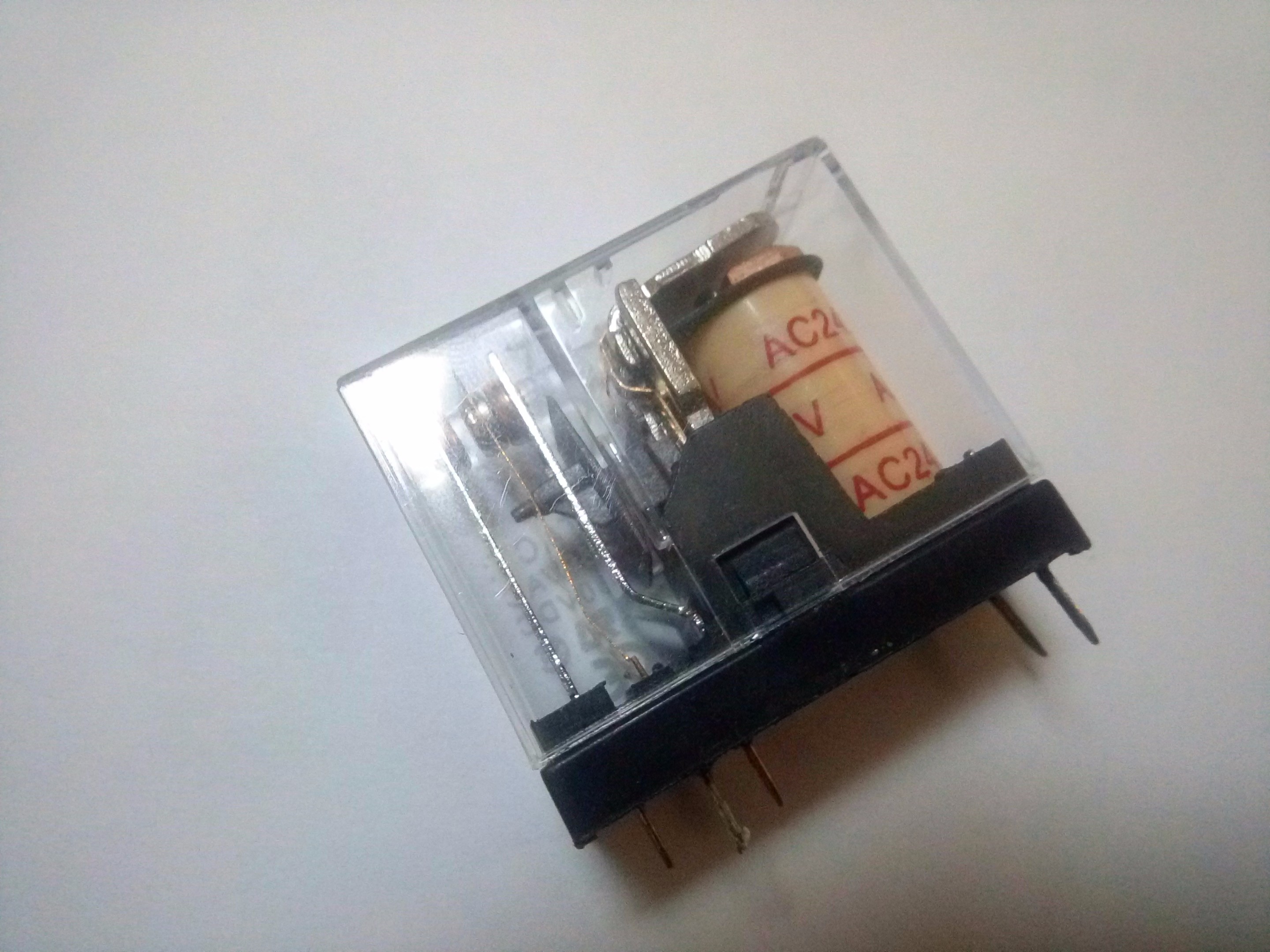Реле jqx 14fc