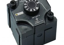 RESISTANCE A DECADE CHAUVIN ARNOUX  100KR X10 . I MAX 2MA