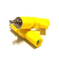 BORNE MALE A VIS AVEC PROTECTION