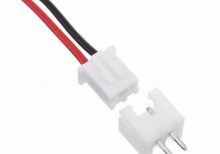 CABLE ROUGE NOIR FEMELLE AVEC CONNECTEUR MALE A SOUDER